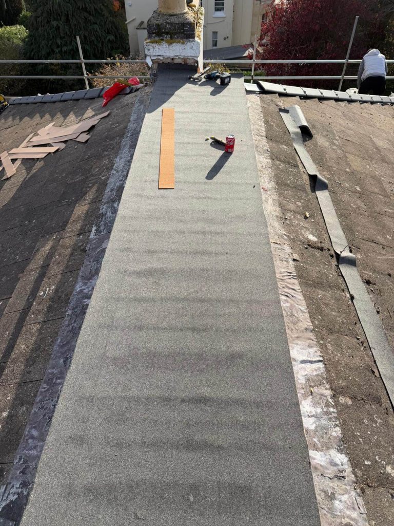 repairing a flat roof