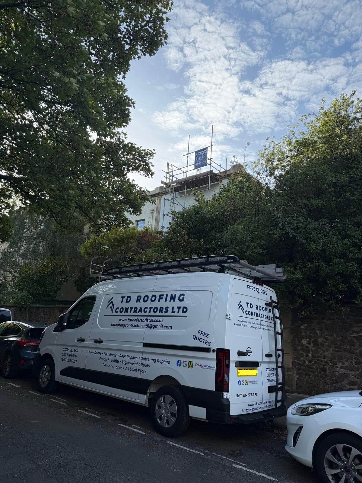 td roofing contractors van